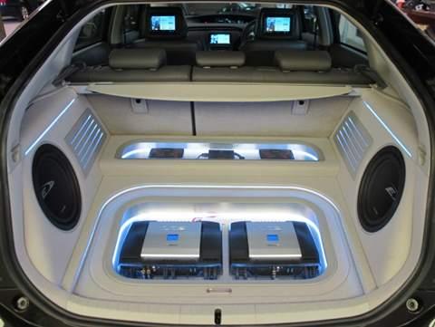 汽车音响修一下多少钱(汽车音响维修费用解析，了解价格，明智决策)