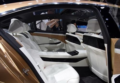 汽车换车门一套多少钱啊(汽车换车门价格解析，一套多少钱？