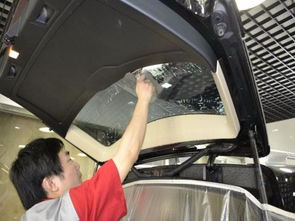 汽车外侧能贴膜吗多少钱(汽车外侧贴膜，选择、成本与效益的全面解析)