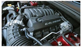 汽车发动机油温多少度加(汽车发动机油温，何时加油才合适？