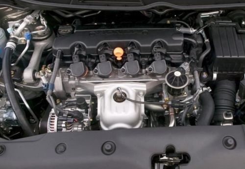 汽车发动机油温多少度加(汽车发动机油温，何时加油才合适？