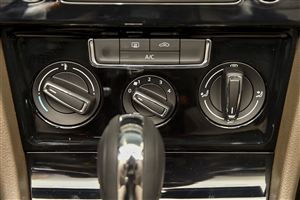 宝来汽车空调加多少度(宝来汽车空调温度调节指南，舒适度与健康并存)