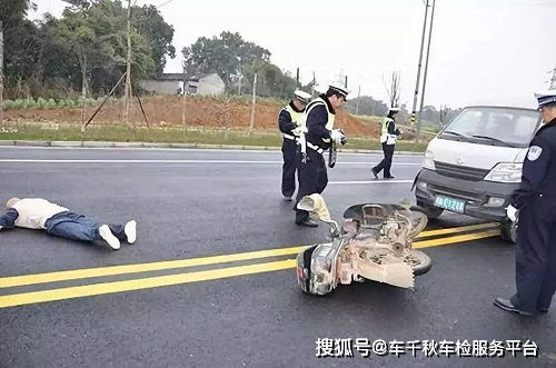 自行车蹭了汽车赔多少钱(自行车与汽车之间的轻微碰撞，赔偿金额探讨)