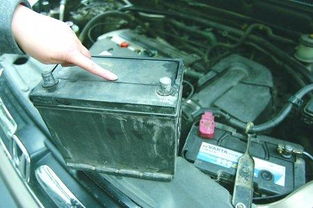 汽车三年换电瓶多少钱啊(汽车三年换电瓶的费用解析)