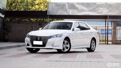 9代二手皇冠汽车多少钱(关于九代二手皇冠汽车的价格解析)