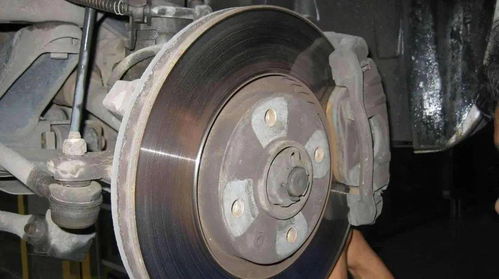 汽车换刹车片是多少钱的(汽车换刹车片的费用解析)