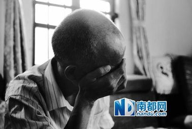 坐牢8年无罪释放 男子悬赏寻真凶(坐牢八年无罪释放,男子悬赏寻真凶,正义之路的坎坷与坚持) 坐牢8年无罪释放 男子悬赏寻真凶(坐牢八年无罪释放,男子悬赏寻真凶,正义之路的坎坷与坚持)