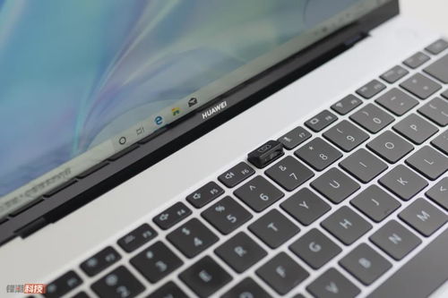 键盘怎么划来滑去华为电脑(华为电脑键盘滑动手感操作指南)