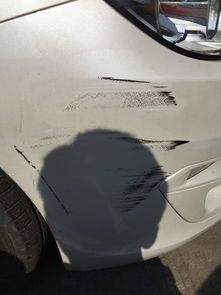 4S店汽车补内胎多少钱(揭秘汽车补内胎价格，在4S店究竟要花多少钱？