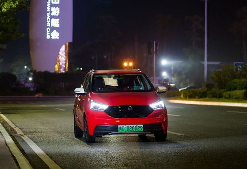 上下班汽车一年多少公里(探究上下班汽车一年行驶多少公里)