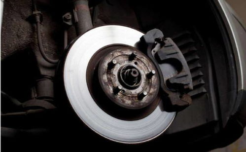 汽车换一套转向机多少钱(汽车转向机更换费用解析，究竟要花多少钱？