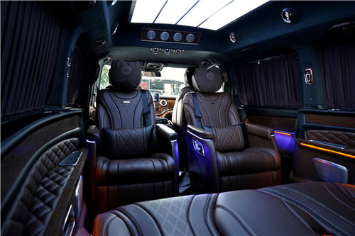 商务车汽车改色膜多少钱(商务车汽车改色膜的价格解析)