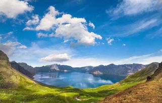 游客发现武陵山天池底为304不锈钢(武陵山天池底的秘密,意外发现的不锈钢奇迹) 游客发现武陵山天池底为304不锈钢(武陵山天池底的秘密,意外发现的不锈钢奇迹)