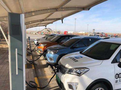 电动汽车一般有多少安的(电动汽车的电流安数解析)