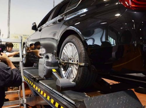 汽车首保4千公里多少钱(汽车首保，了解汽车首保的重要性及费用)