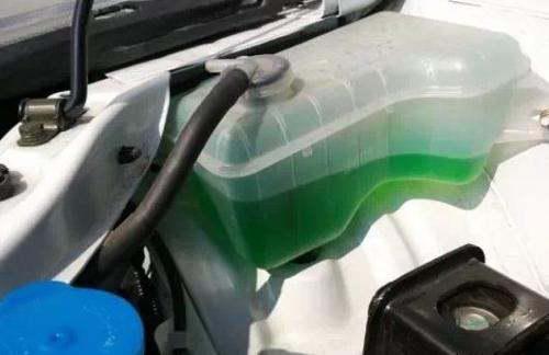 汽车0下多少度换防冻液(汽车防冻液更换的温度阈值解析) 汽车0下多少度换防冻液(汽车防冻液更换的温度阈值解析)