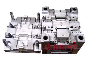 山西汽车塑料模具多少钱(山西汽车塑料模具价格解析)