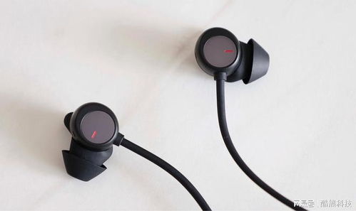 华为耳机怎么交接电脑上(华为耳机与电脑的交接，简单连接，畅享音频体验)