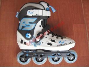 汽车轮滑多少钱一双鞋(汽车轮滑鞋价格解析，多少钱一双？