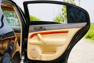 汽车换一个门板多少钱呀(汽车门板更换费用详解，多少钱换一次门板？