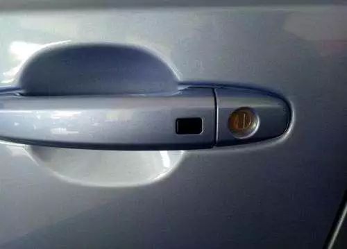 阳光配汽车锁多少钱一个(阳光配汽车锁的价钱及其相关因素探讨)