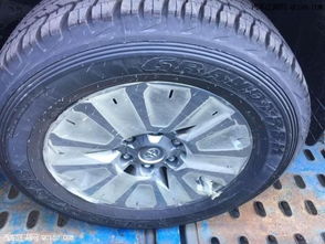 汽车轮胎一半多少钱(汽车轮胎价格解析，多少钱，如何选购？