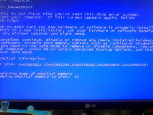 华为电脑变蓝屏怎么回事(华为电脑蓝屏故障解析)