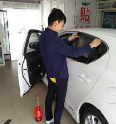 汽车尾灯改装贴膜多少钱(汽车尾灯改装贴膜价格解析) 汽车尾灯改装贴膜多少钱(汽车尾灯改装贴膜价格解析)