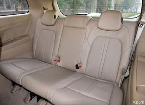 七座汽车能加多少油啊(七座汽车能加多少油？全面解析汽车油箱容量与加油量)