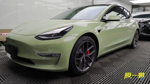 汽车改色膜多少钱一卷(汽车改色膜的价格解析，多少钱一卷？