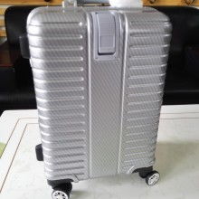 汽车用的行李箱多少钱啊(汽车行李箱价格解析，多少钱才是合理的？