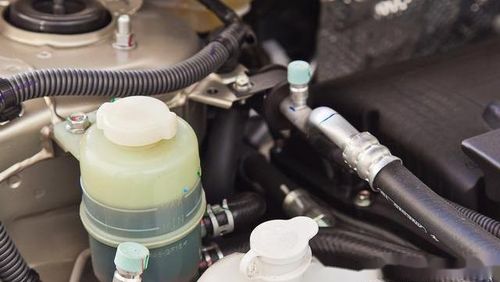 汽车装载机制动液多少钱(汽车装载机制动液价格解析)