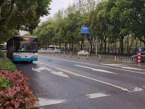 火车站附近汽车票多少钱(火车站附近汽车票价格概览)