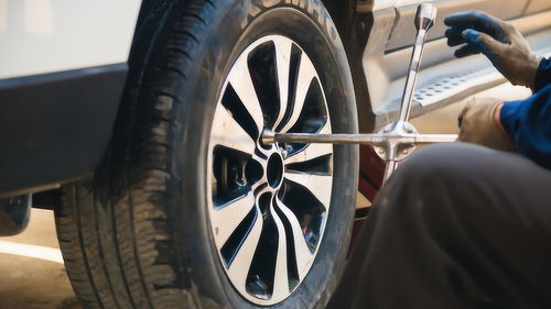 新汽车轮胎多少年可以换(新汽车轮胎更换周期解析) 新汽车轮胎多少年可以换(新汽车轮胎更换周期解析)