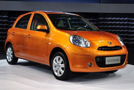 三亚湾汽车拍照多少钱(三亚湾汽车拍照价格详解，了解拍摄费用，记录美好瞬间)