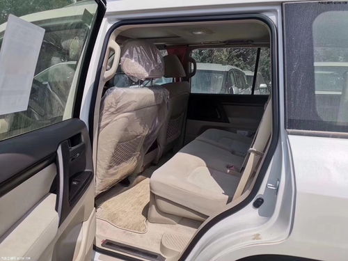 汽车换后座门多少钱一扇(汽车后座门更换费用解析,成本与因素探讨) 汽车换后座门多少钱一扇(汽车后座门更换费用解析,成本与因素探讨)