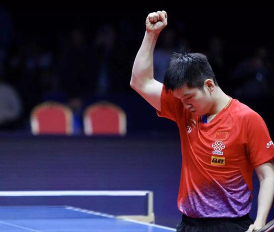 樊振东10天前主动联系德甲俱乐部(樊振东主动接触德甲俱乐部，跨界的机遇与挑战)