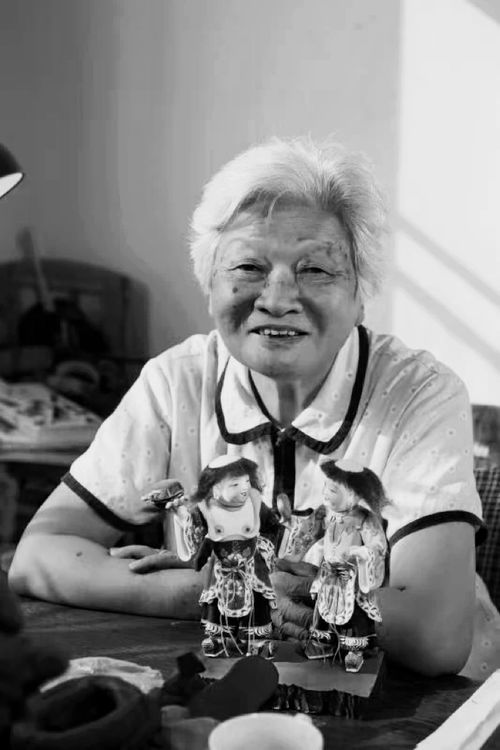 孙中山长孙女在美去世 享年103岁(孙中山长孙女孙婉逝世于美国，享年一百零三岁)