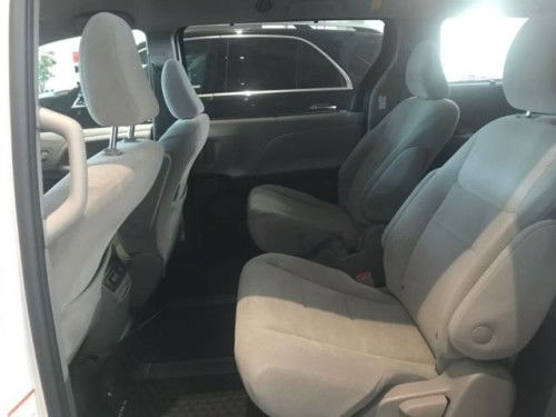 给汽车座椅喷漆要多少钱(汽车座椅喷漆费用详解，价格因素与考虑因素)