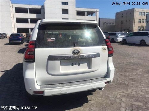 汽车保险杠装饰罩多少钱(汽车保险杠装饰罩的价格解析)