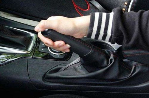 汽车拉手刹一般开多少米(汽车拉手刹与行驶距离的关系探讨)