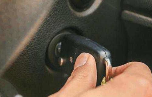 汽车方向锁多少钱一个(汽车方向锁价格解析，多少钱一个？