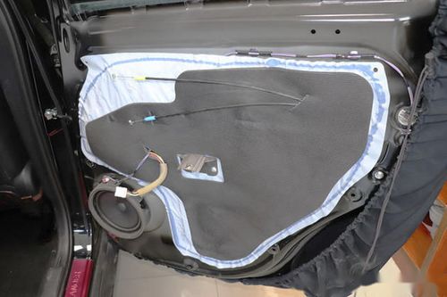 汽车后门板多少钱一个(汽车后门板价格解析,多少钱一个? 汽车后门板多少钱一个(汽车后门板价格解析,多少钱一个?