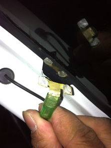 汽车玻璃棒加热多少钱(汽车玻璃棒加热服务费用解析)