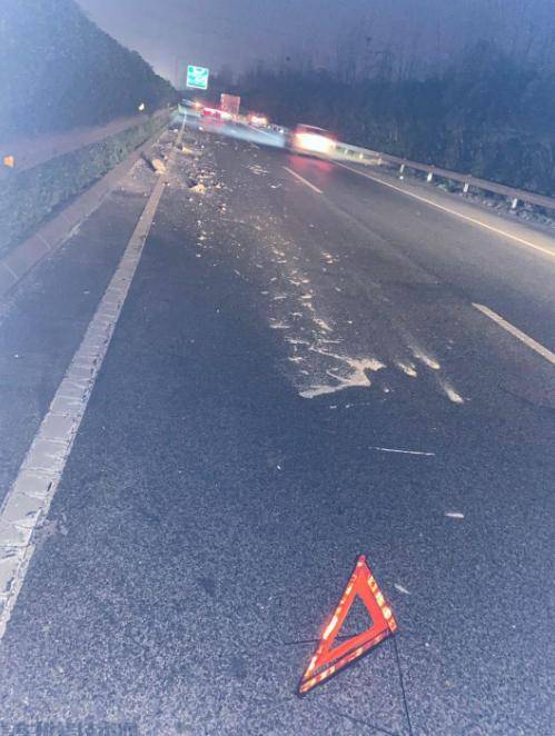 汽车高压线坏了多少钱修(汽车高压线损坏的维修费用分析)