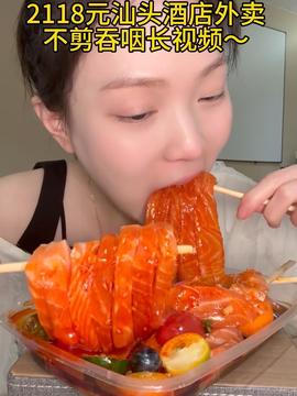 印度富人的家庭晚餐(印度富人的家庭晚餐，美食、传统与文化的交织)