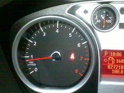 汽车带速一般在多少转(汽车带速一般在多少转—发动机转速与驾驶性能解析) 汽车带速一般在多少转(汽车带速一般在多少转—发动机转速与驾驶性能解析)