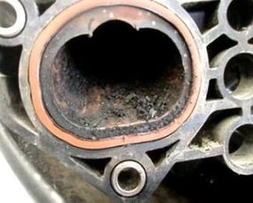 汽车排气门多少开一次(汽车排气门开启频率详解)