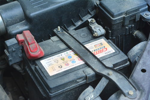 汽车充电器加电容多少钱(汽车充电器加电容的价格解析)