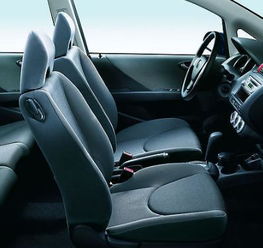 汽车环保皮一套多少钱(汽车环保皮套，价格与价值的考量)